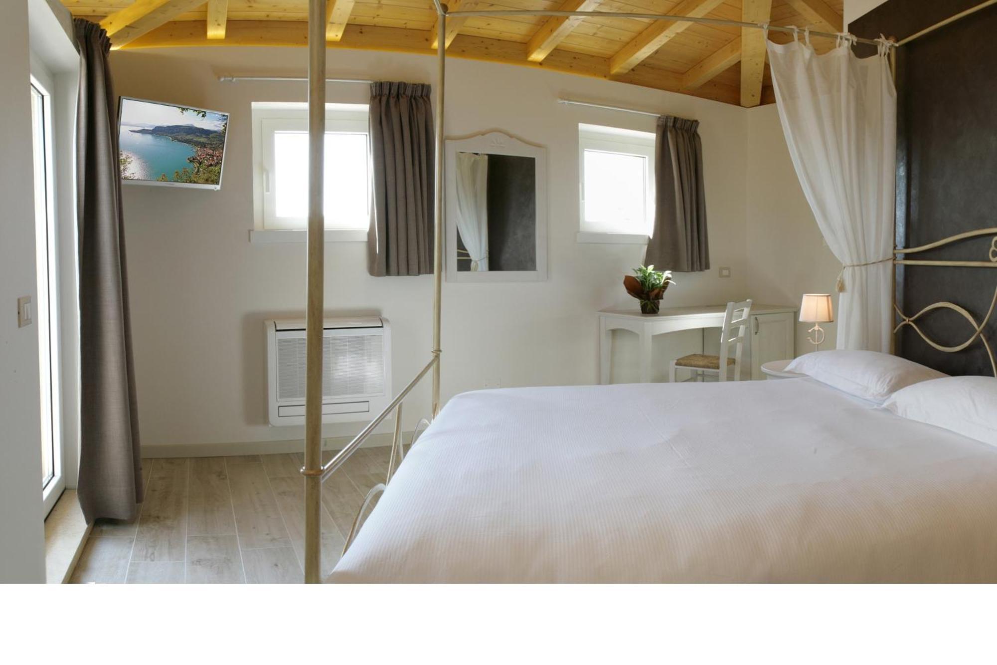 Relais Colle San Giorgio Bed & Breakfast Bardolino Oda fotoğraf