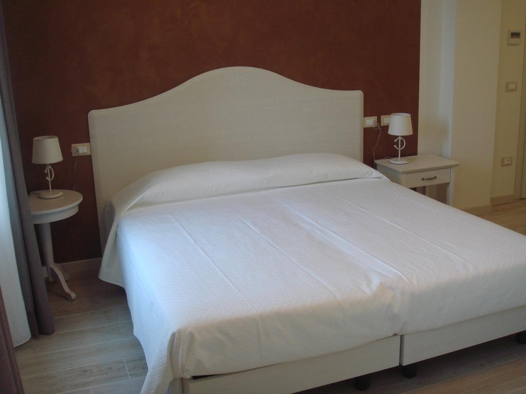 Relais Colle San Giorgio Bed & Breakfast Bardolino Oda fotoğraf